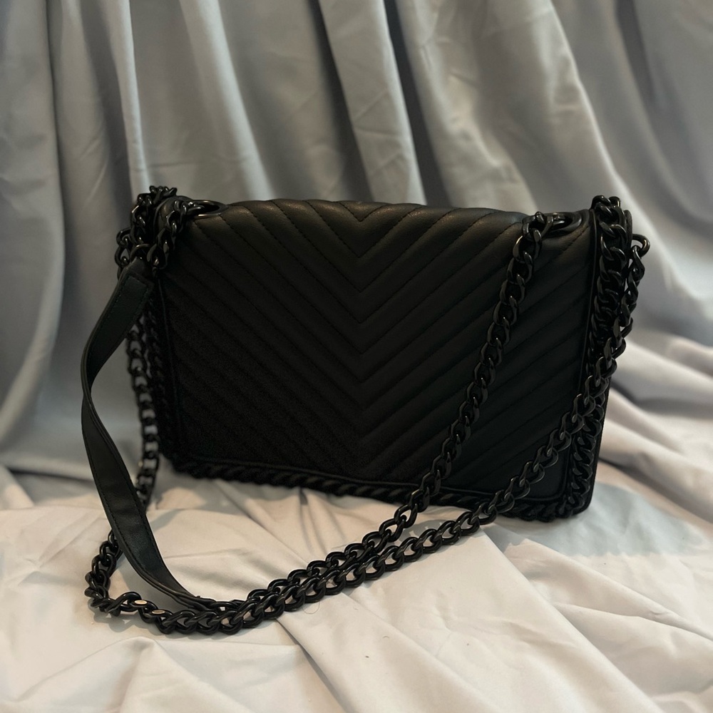 Aldo Black Chevron Chain Shoulder Bag